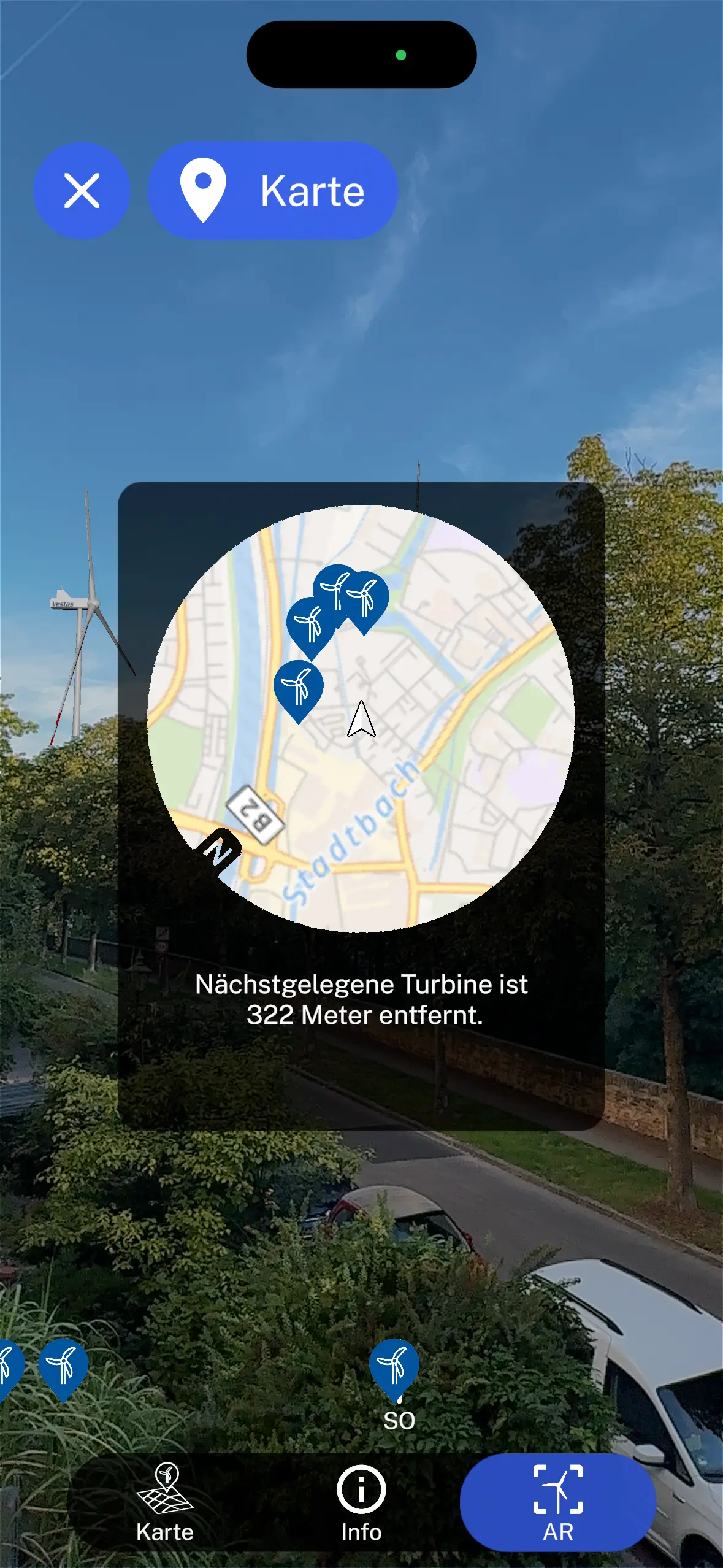 AR-Ansicht mit eingeblendeter Karte und Entfernung zur nächstgelegenen Turbine